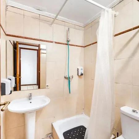 Beautiful 3 Bedrooms וילה נובה דה גאיה